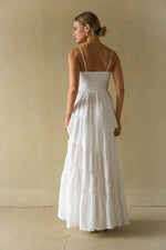 Donna Twist Front Tiered Maxi Dress