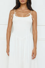 Pretty Willow Maxi Dress White