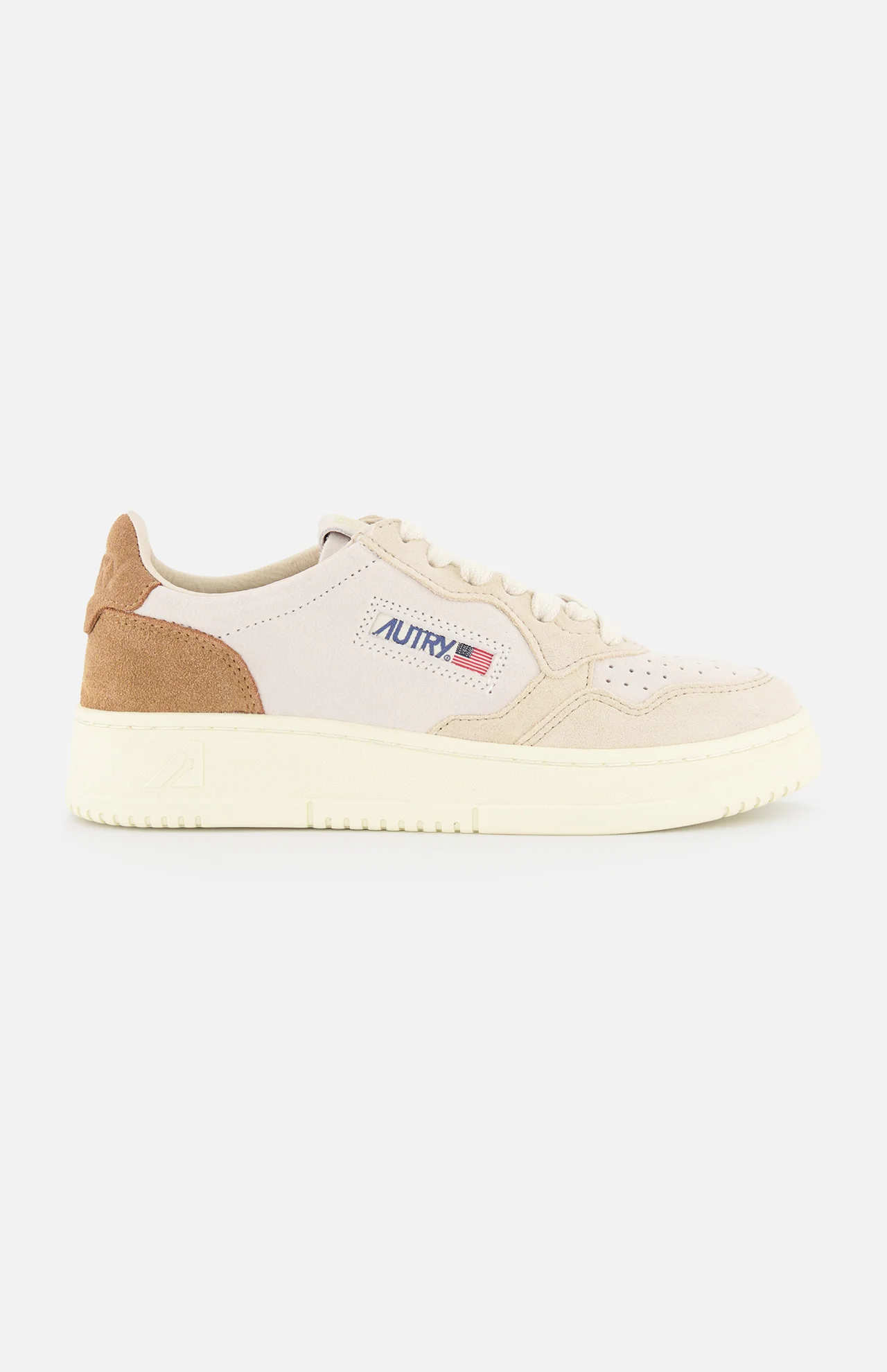 Medalist Low Sneaker