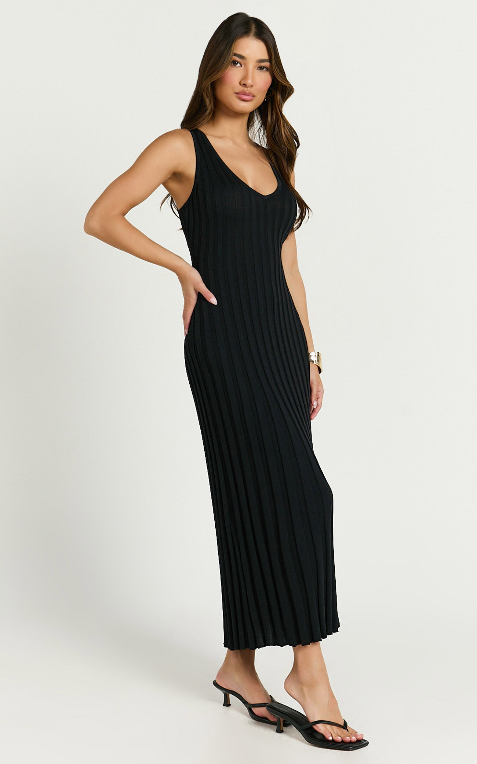 Maya Midi Knit Dress - Sleeveless V Neck Knited Dress in Black
