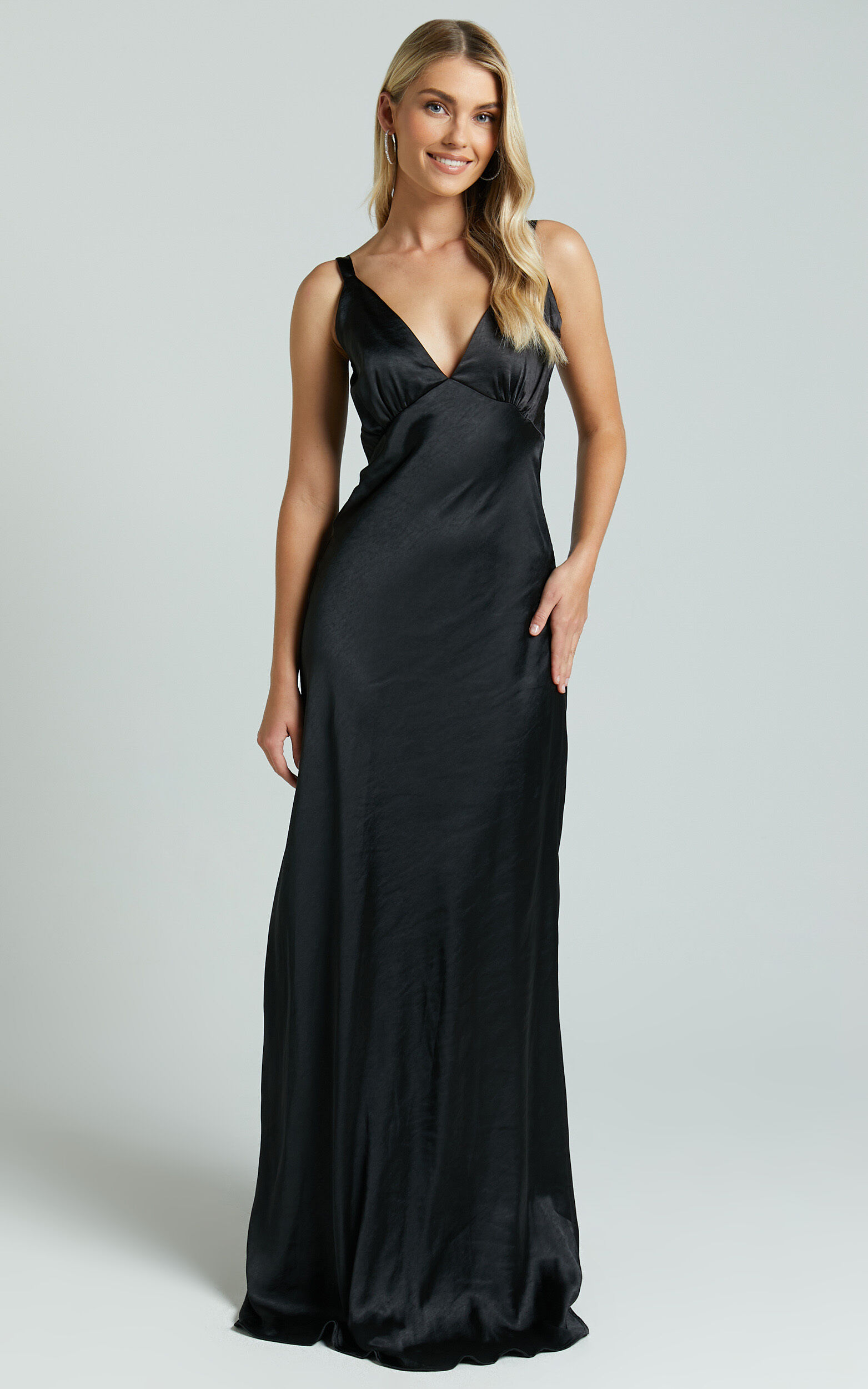 Anjorie Maxi Dress - Plunge Neck Wide Strap Sleeveless Slip in Black
