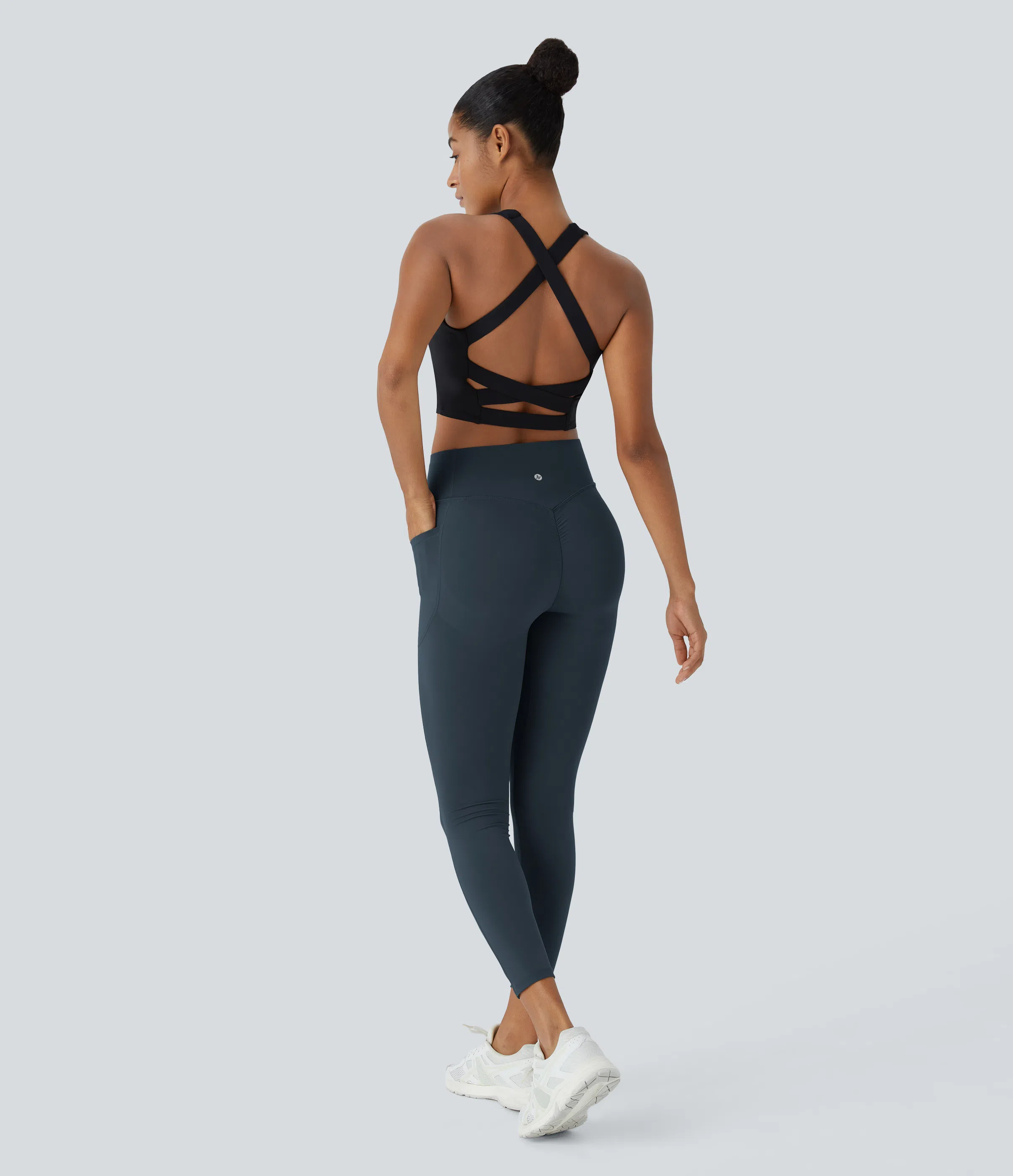 SoCinched High Waisted Scrunch Butt Lifting Tummy Control Side Pocket Shaping Training UltraSculpt Leggings