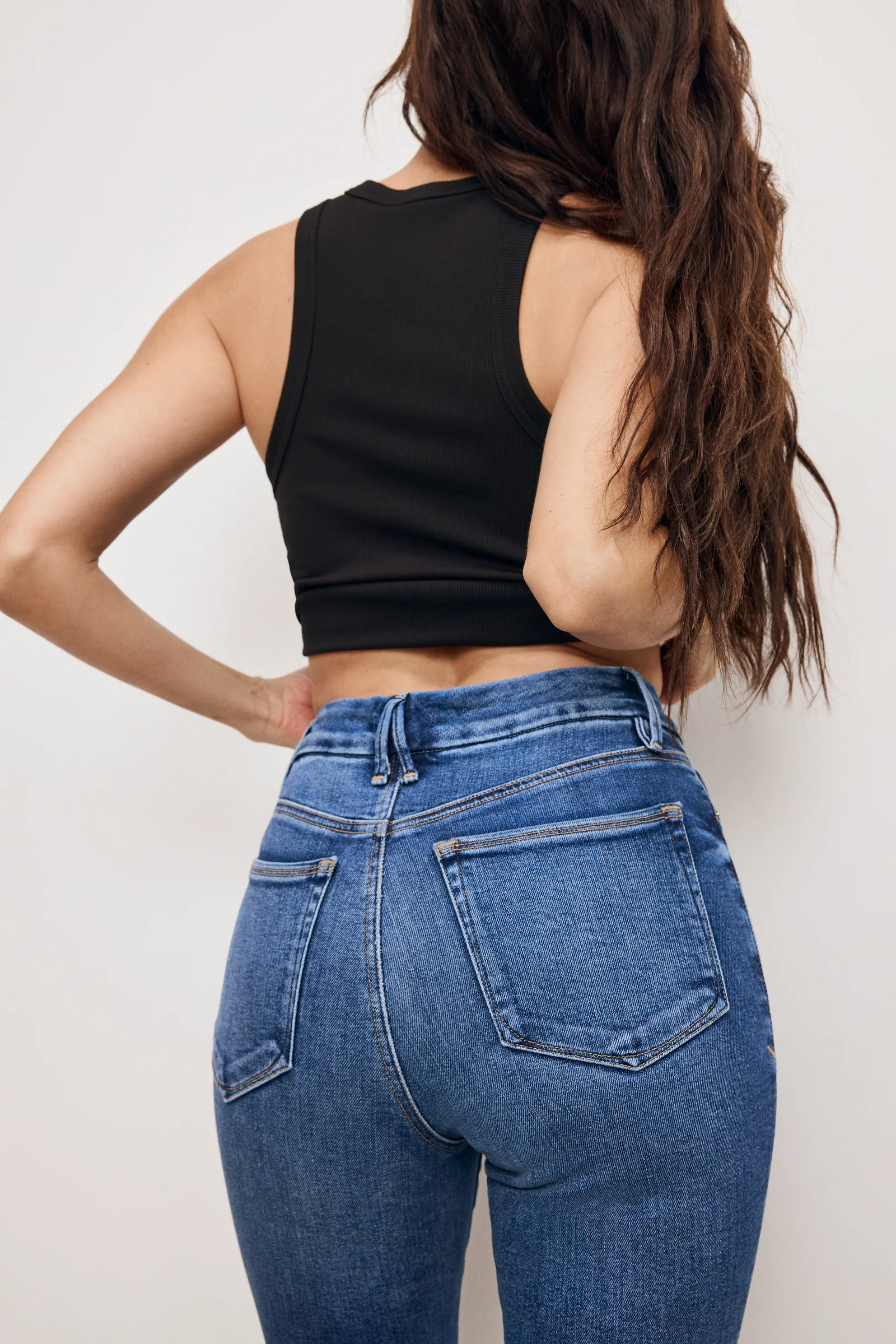 Good Waist Light Compression Jeans