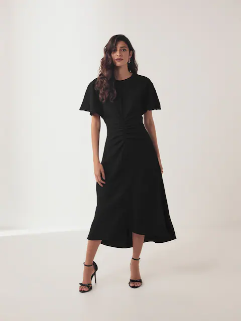 Black Short Sleeve Ruched Midi Dress