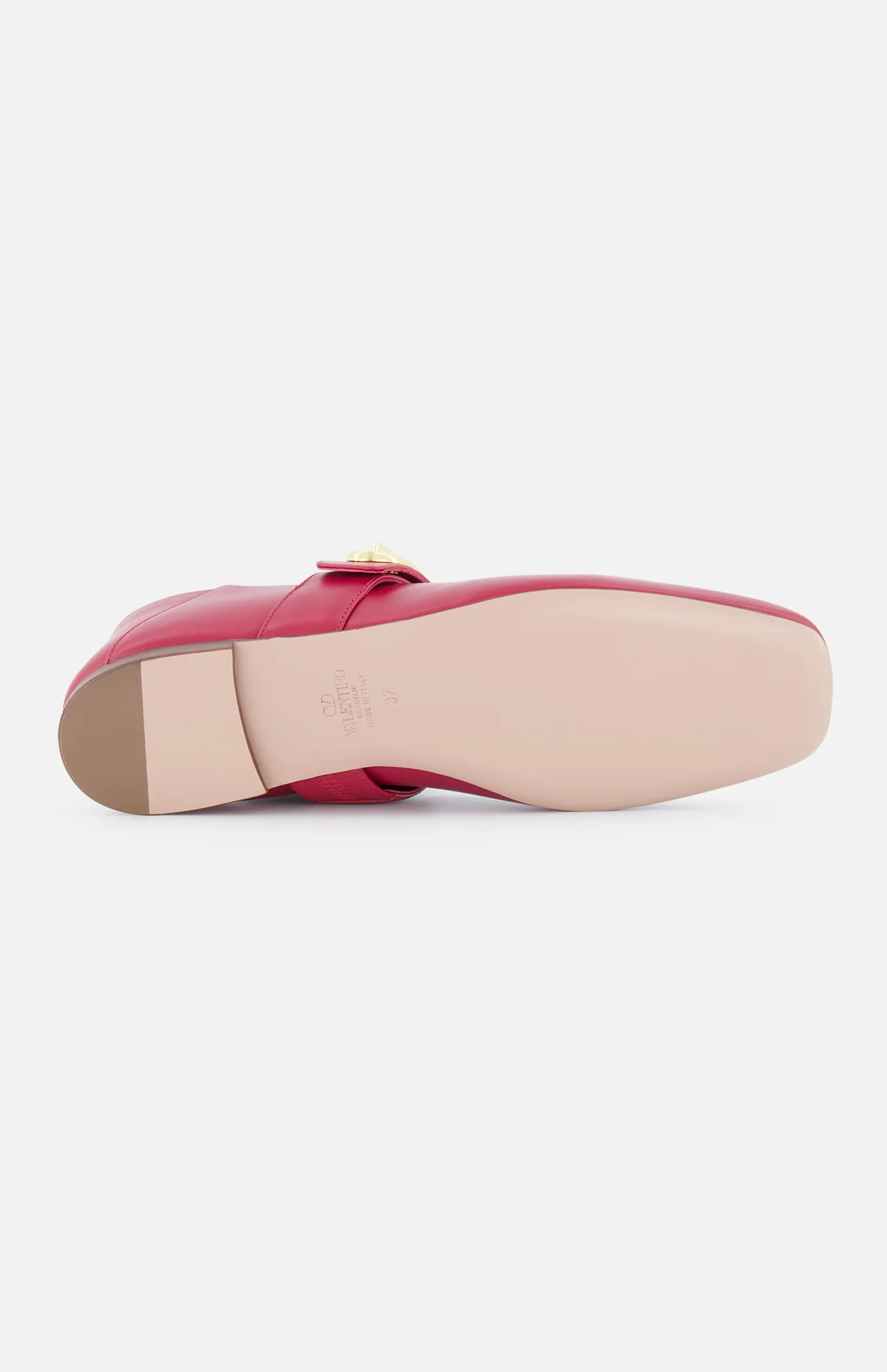 V Logo Locker Ballerina