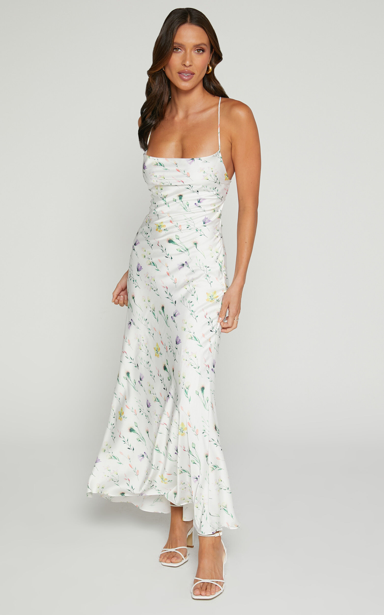 Shierina Midi Linen Dress - Sweetheart Neck Line Sleeveless Dress in White Floral