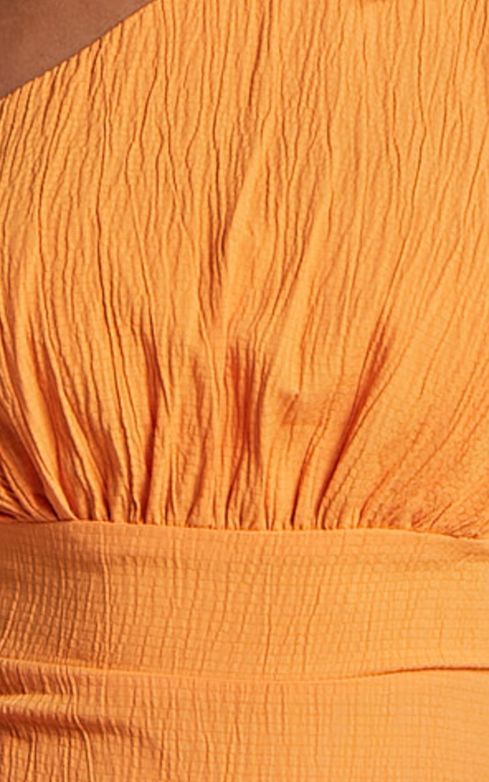 Ciara Midi Dress - One Shoulder Short Puff Sleeve Tiered Dress in Mango