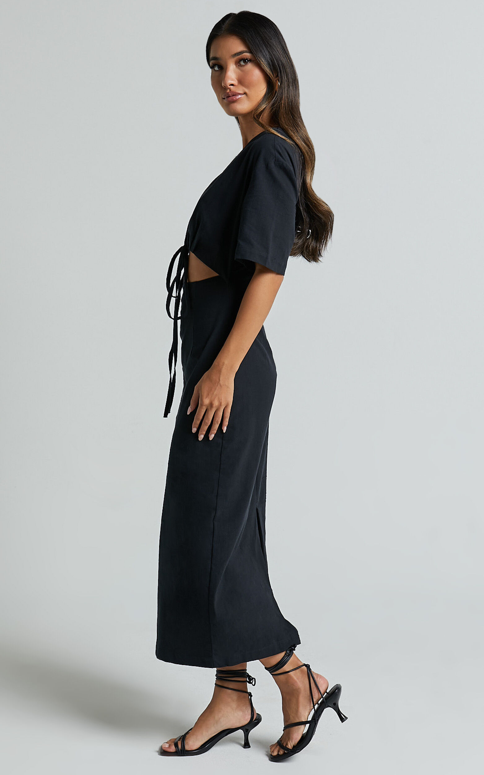 Sharon Midi Dress - Plunge Neck Short Sleeve Front Cut Out Dress in Black