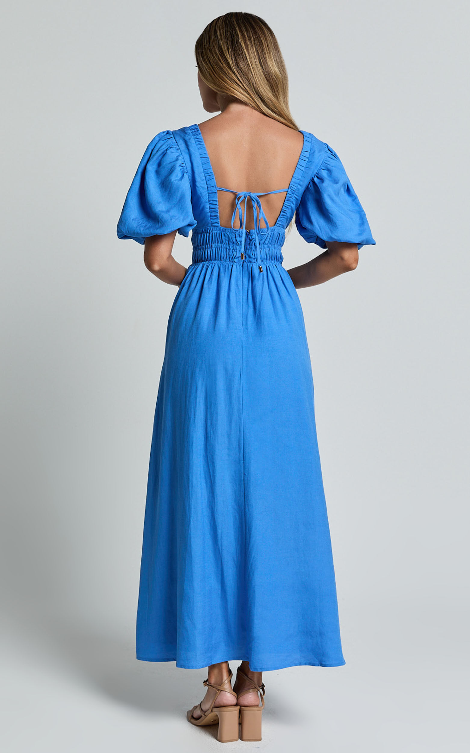 Amalie The Label - Khaila Linen Blend Plunge Puff Sleeve Midi Dress in Blue