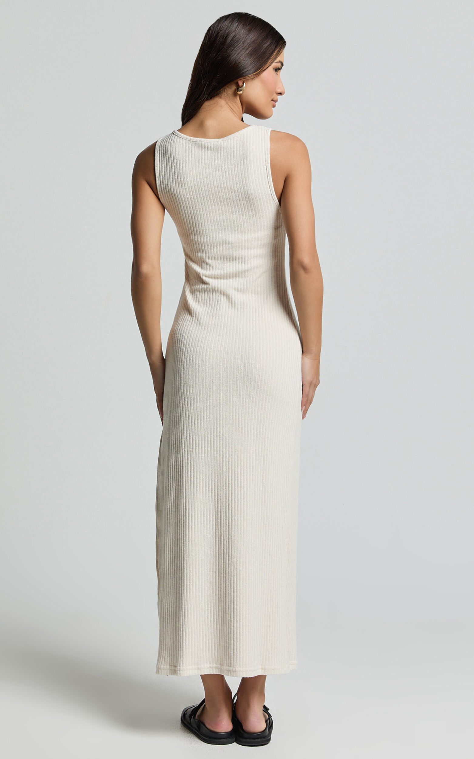 Avery Midi Dress - Scoop Neck Column Dress in Cream