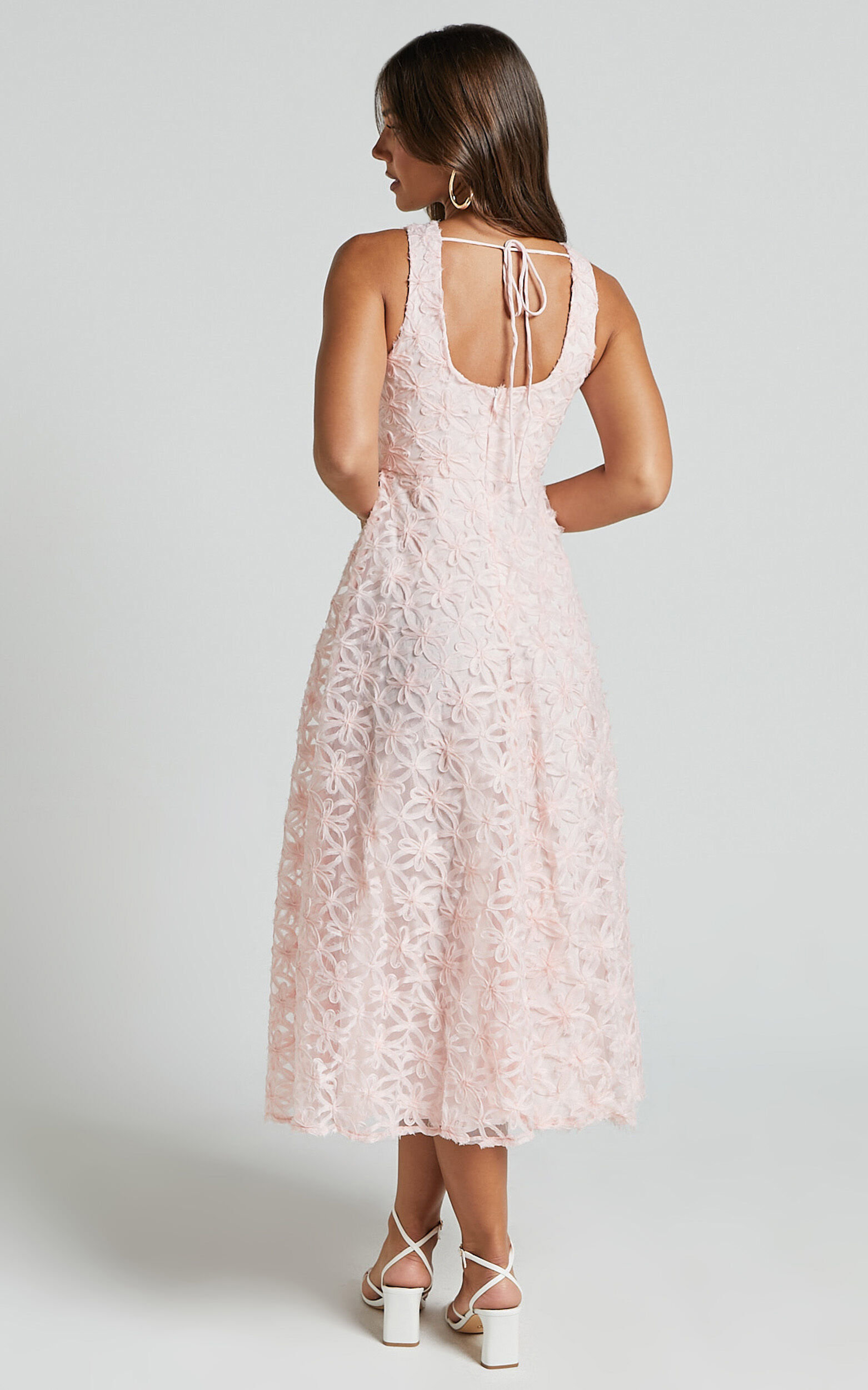 Georgina Midi Dress - Crew Neck Sleeveless A Line Dress in Blush Pink