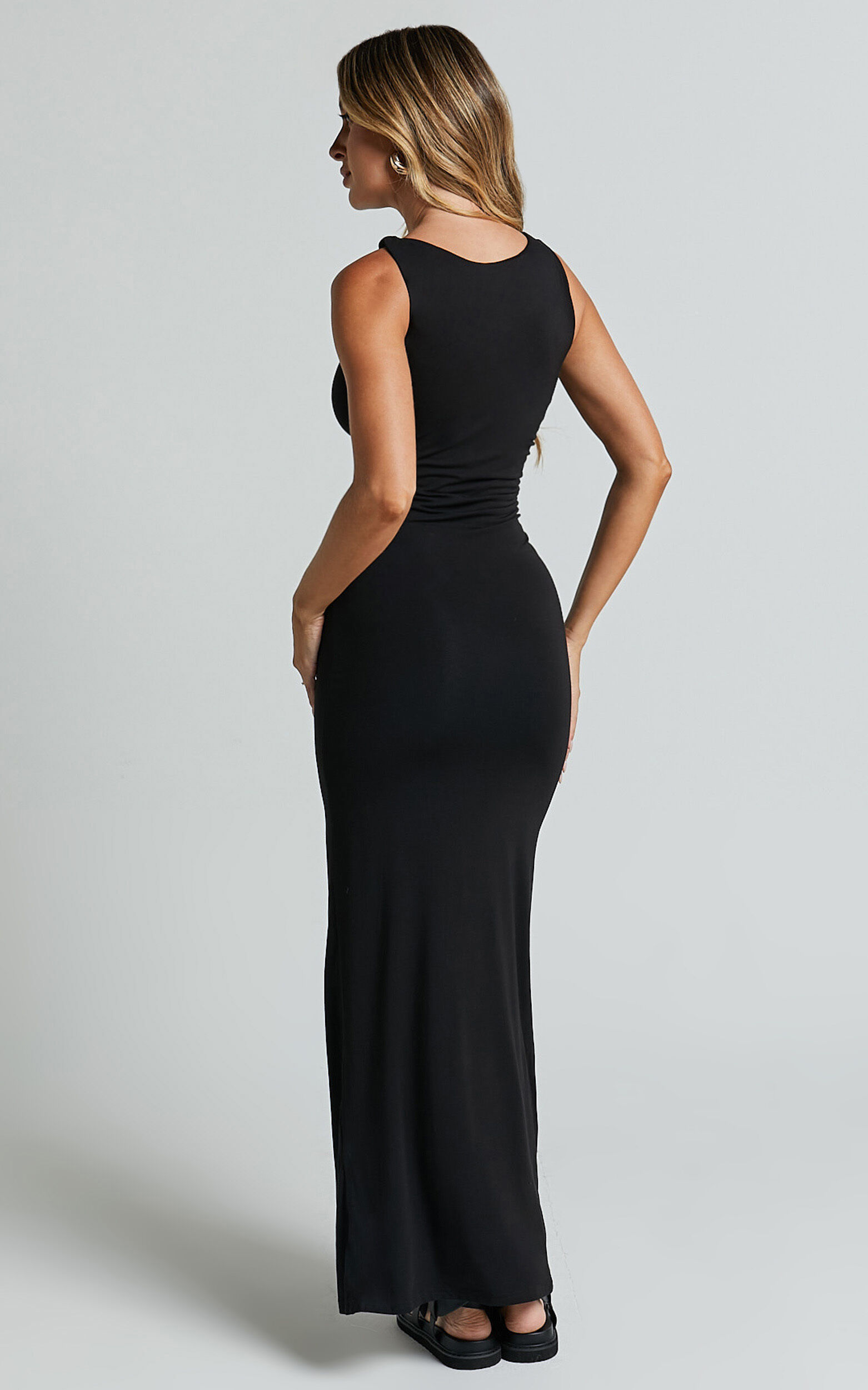 Aisha Maxi Dress - Sleeveless Twist Strap Bodycon Dress in Black