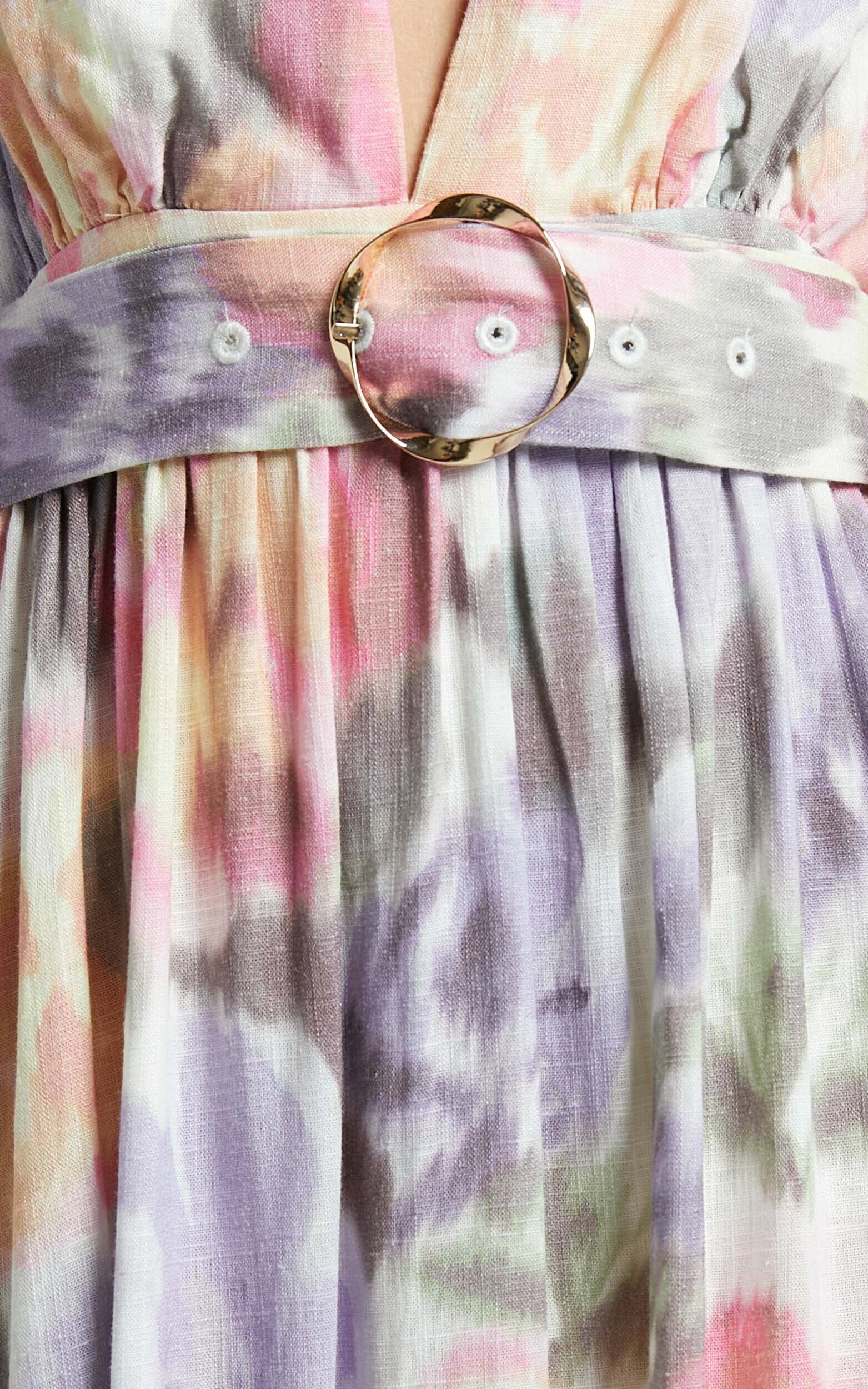 Amalie The Label - Lily Linen Blend V Neck Long Puff Sleeve Tie Back Maxi Dress in Montreuil Print