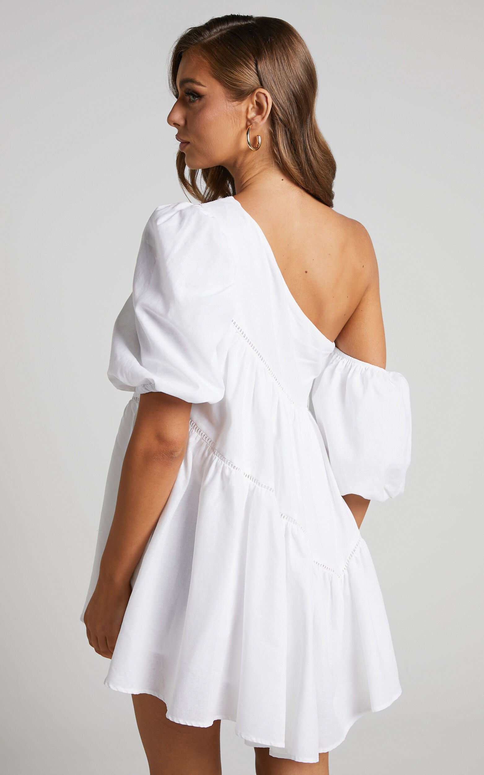 Harleen Mini Dress - Linen Asymmetrical Trim Puff Sleeve Dress in White