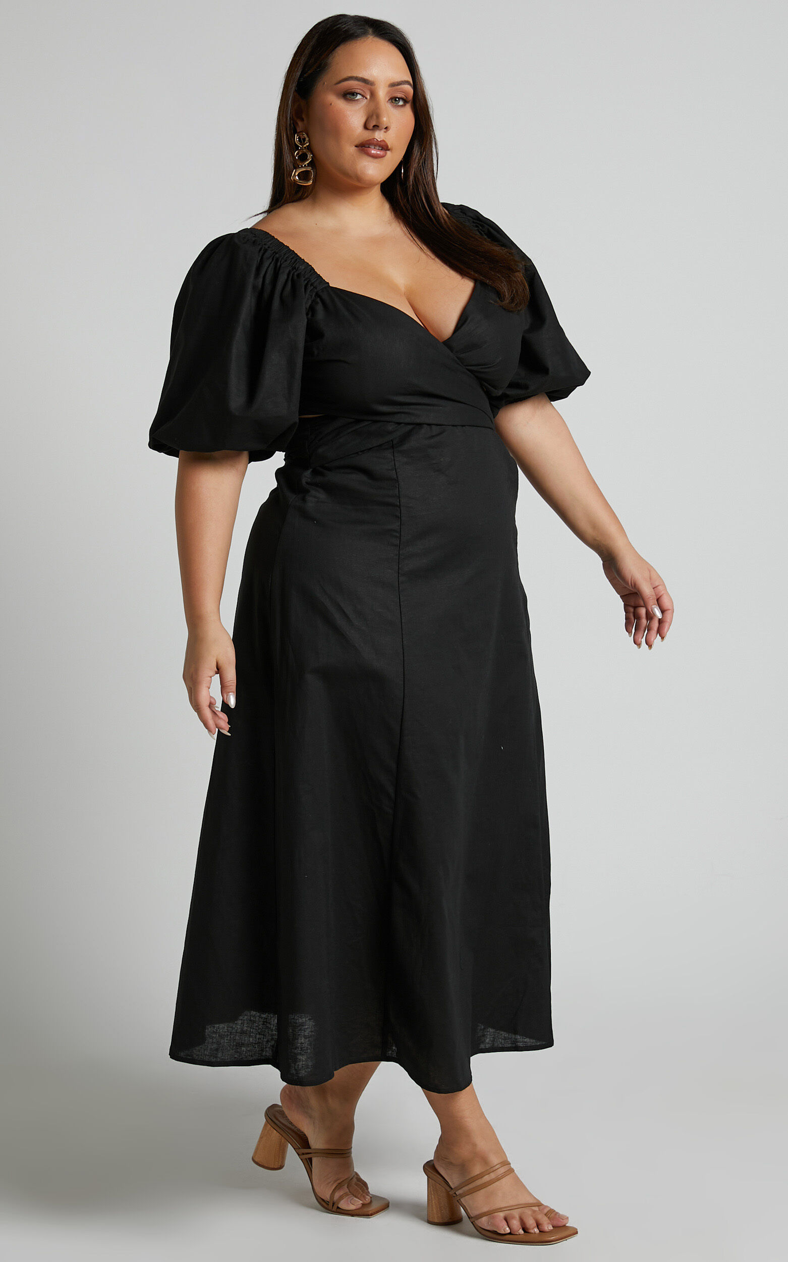 Amalie The Label - Janae Linen Blend Puff Sleeve Cut Out Midi Dress in Black