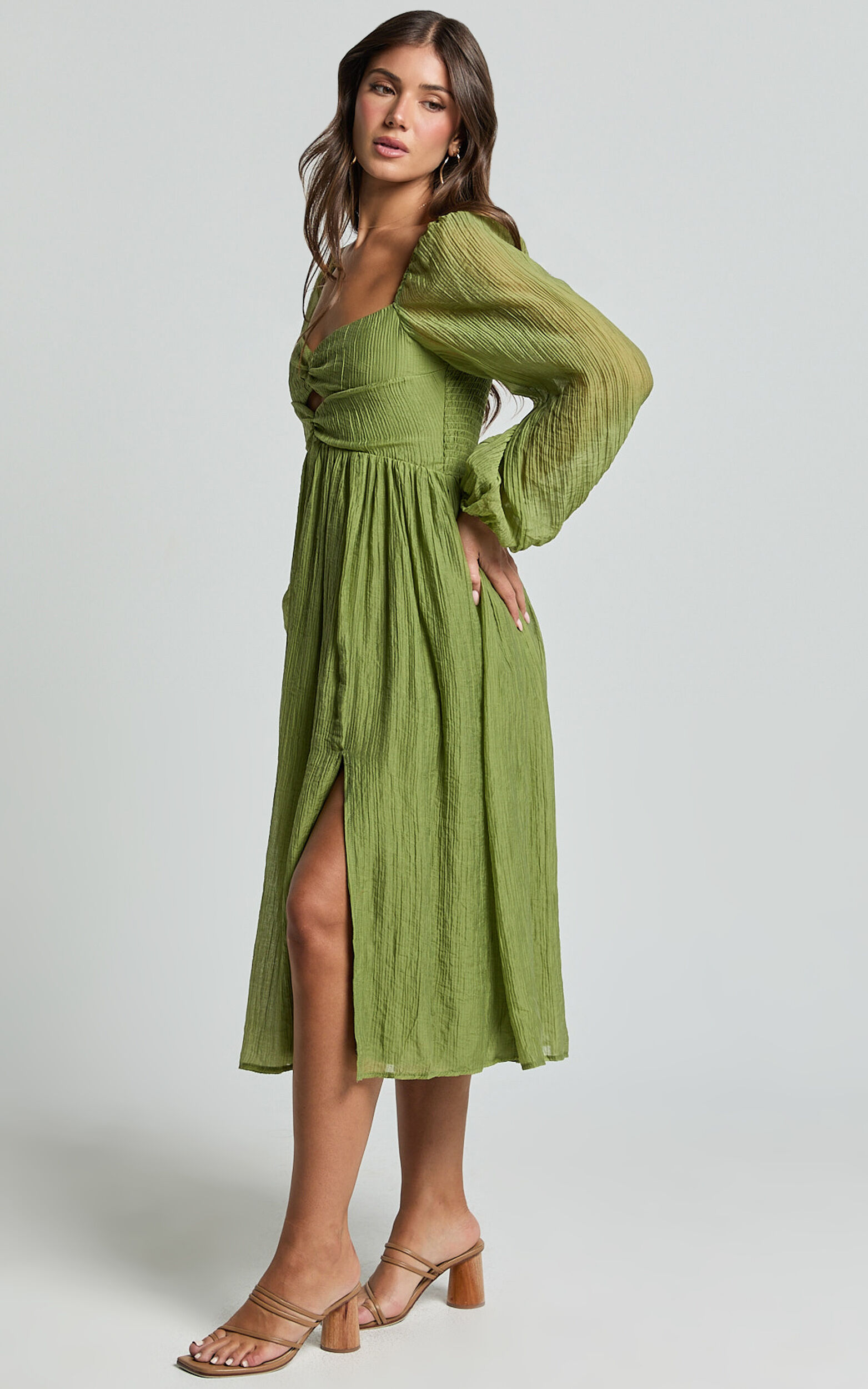 Zahara Midi Dress - Blouson Sleeve Cut Out Dress in Green