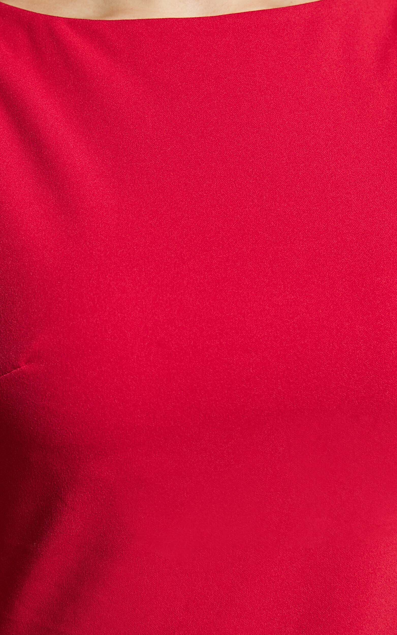 Bindi Boat Neck Bodycon Mini Dress in Red