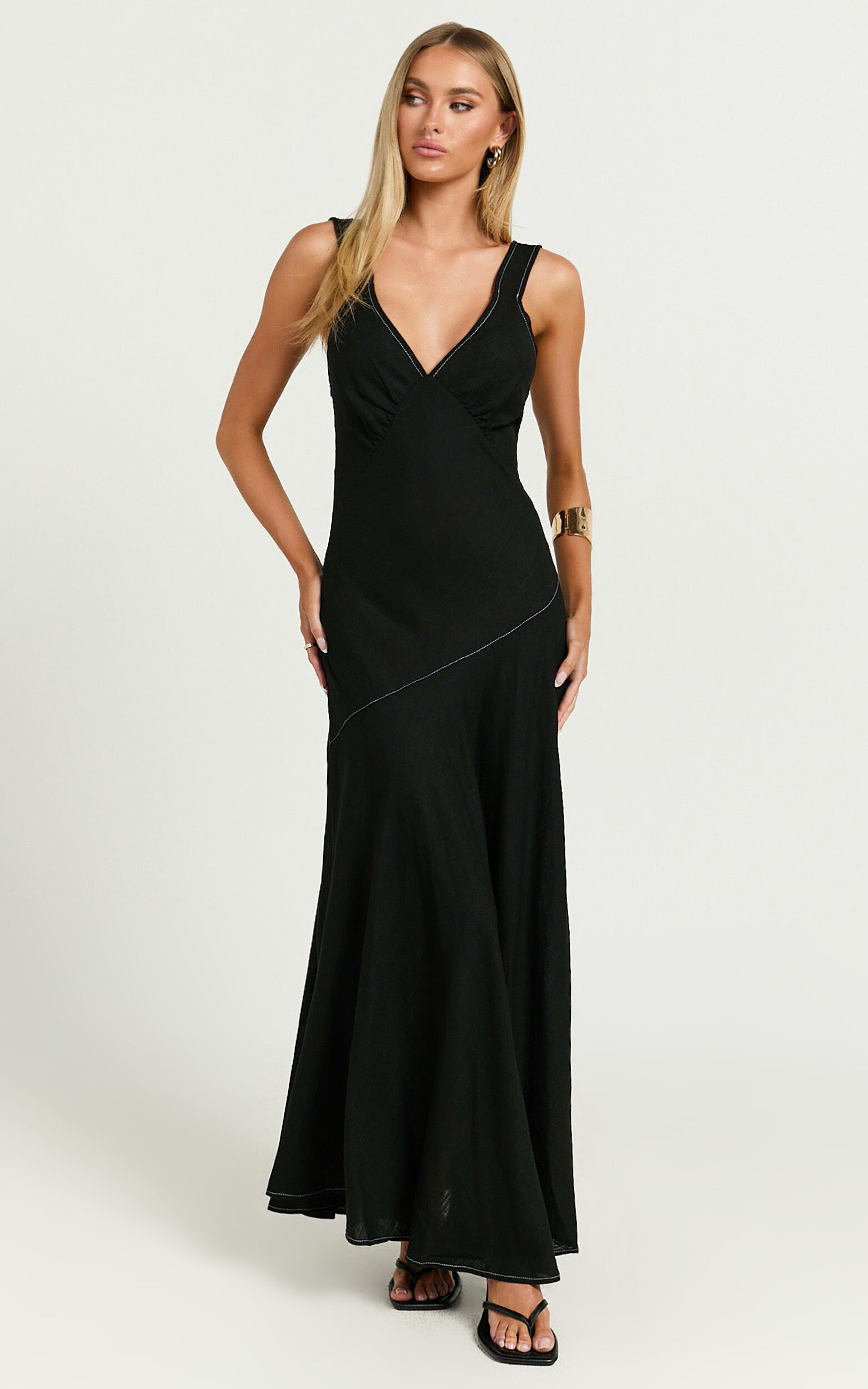Virgie Maxi Dress - V Neck Drop Waist Dress in Black