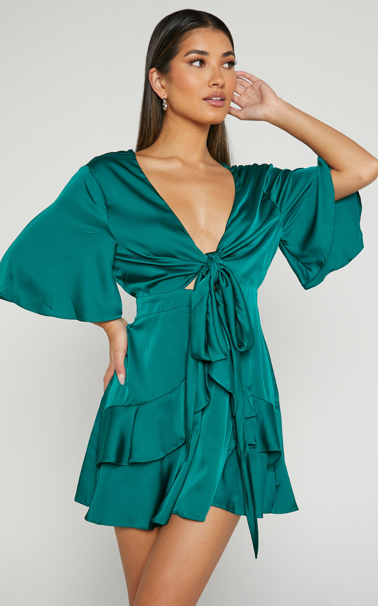 Carmella Mini Dress - Plunge Neck Short Flutter Sleeve Dress in Emerald