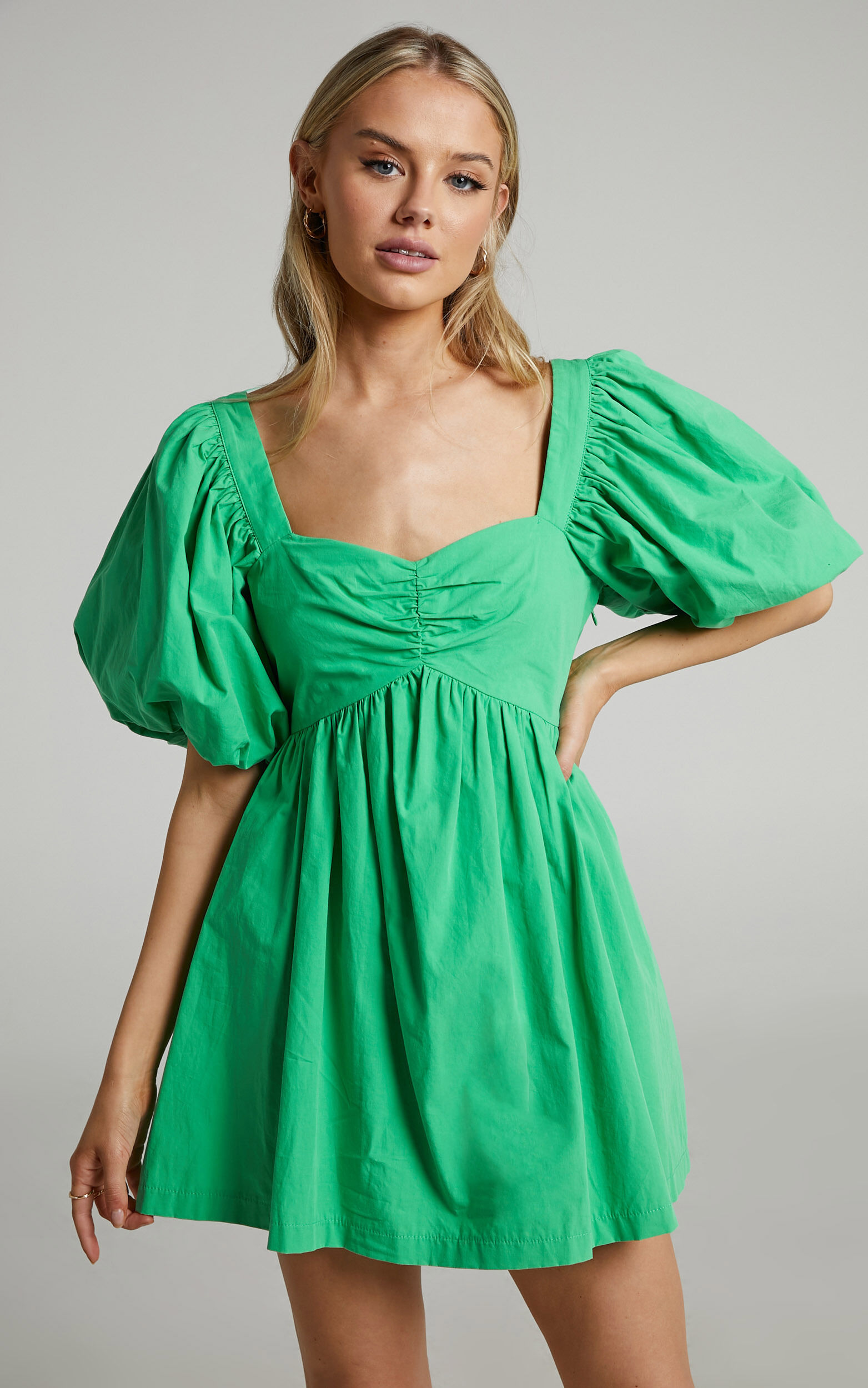 Vashti Mini Dress - Puff Sleeve Sweetheart Dress in Green