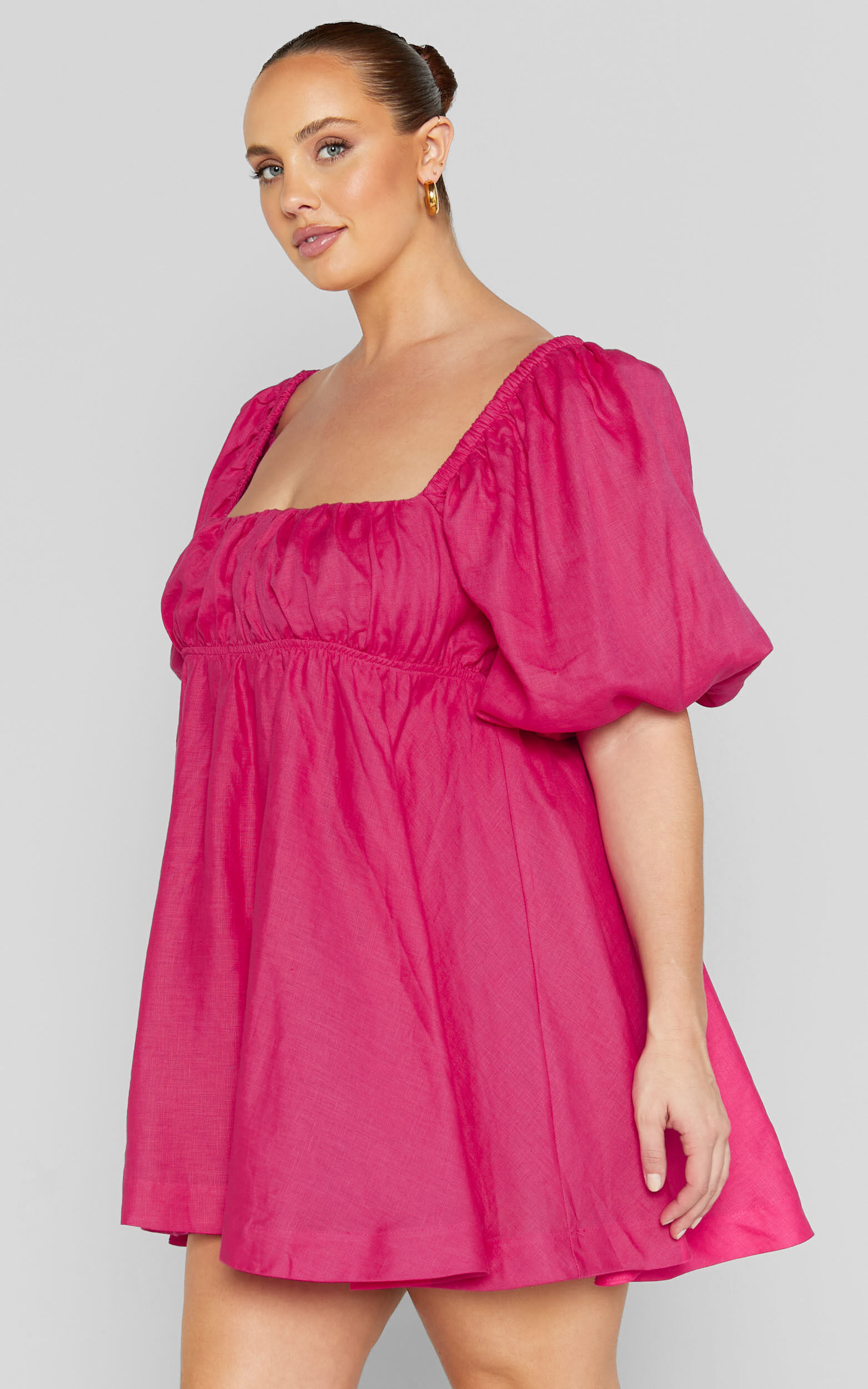 Amalie The Label - Hamyya Linen Tie Back Puff Sleeve Mini Linen Dress in Magenta